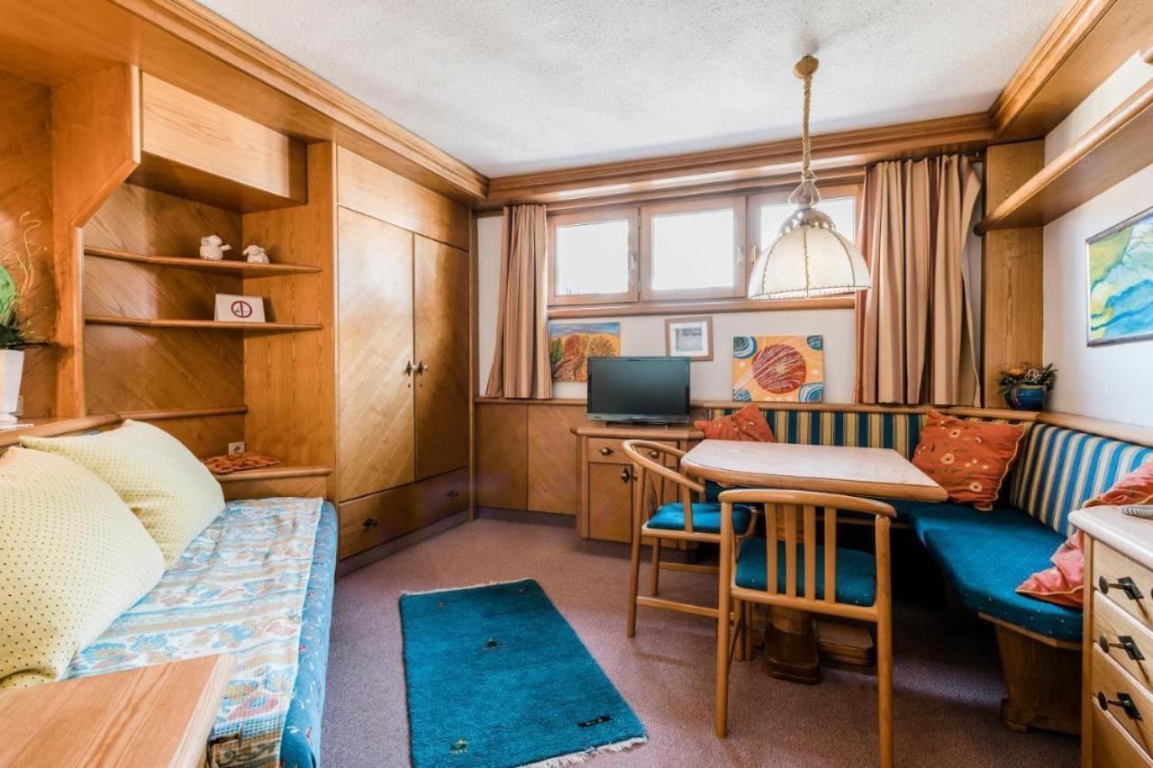 Apartment Christine Sankt Anton am Arlberg Kamer foto