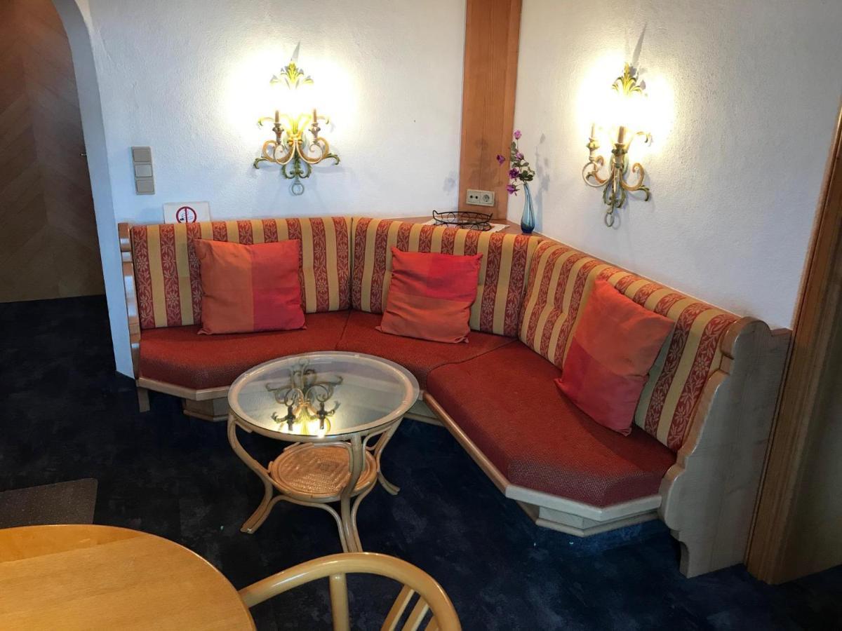 Apartment Christine Sankt Anton am Arlberg Kamer foto